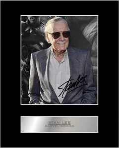 Foto firmada de Stan Lee con autógrafo impreso