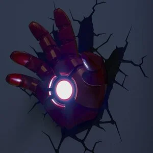 Luz Nocturna Ironman Mano 3D