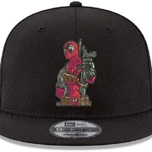 Gorra New Era 9FIFTY Snapback Deadpool Señalando